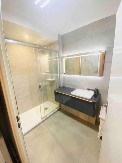 Luxueux T3 Piscine Et Vue Somptueuse Apartment Sète Exterior foto